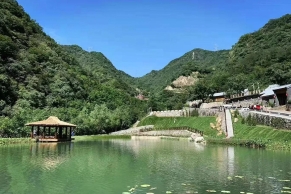 九公山陵园实景探访：山水之间的安详净土